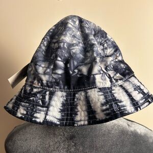 NWT Tie-Dye Bucket Hat